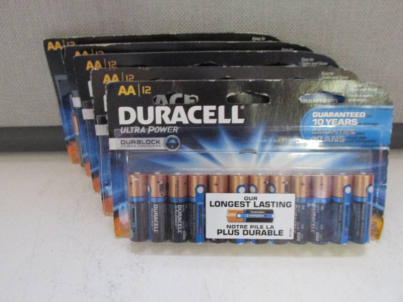 lot 161 image: 5 packs of 12 aa batteries...