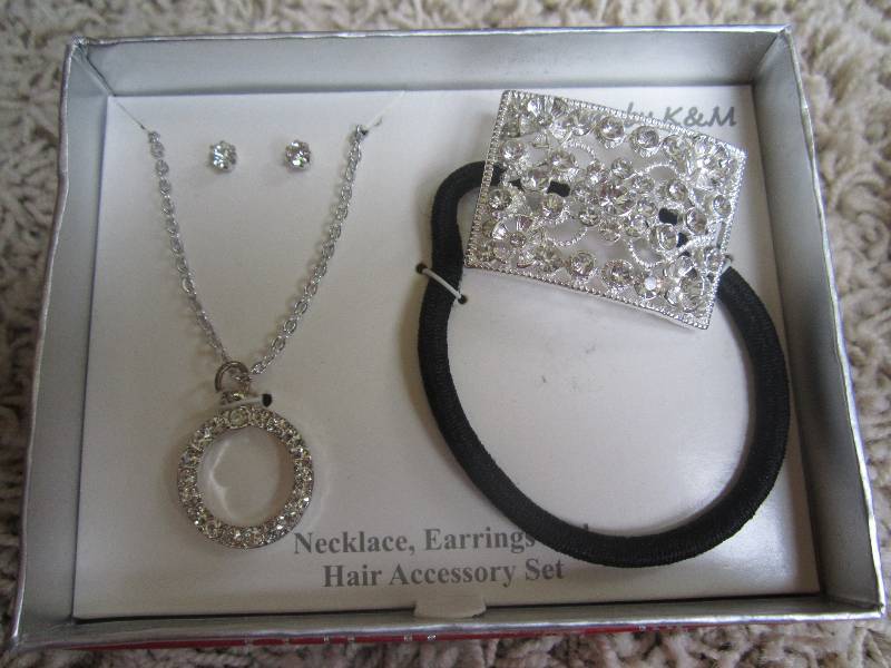 lot 196 image: Kmart necklace, earrings and hair a...