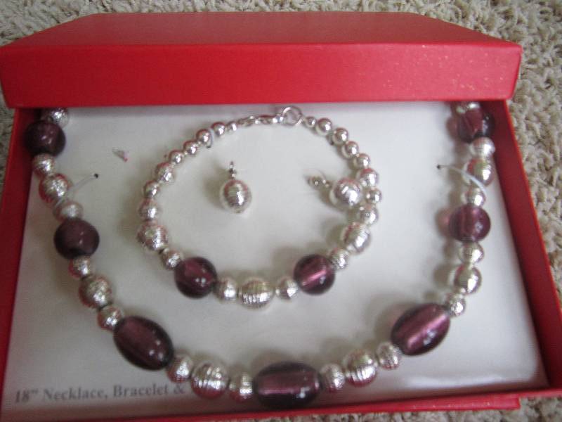 lot 214 image: Kmart 18 necklace, bracelet and e...