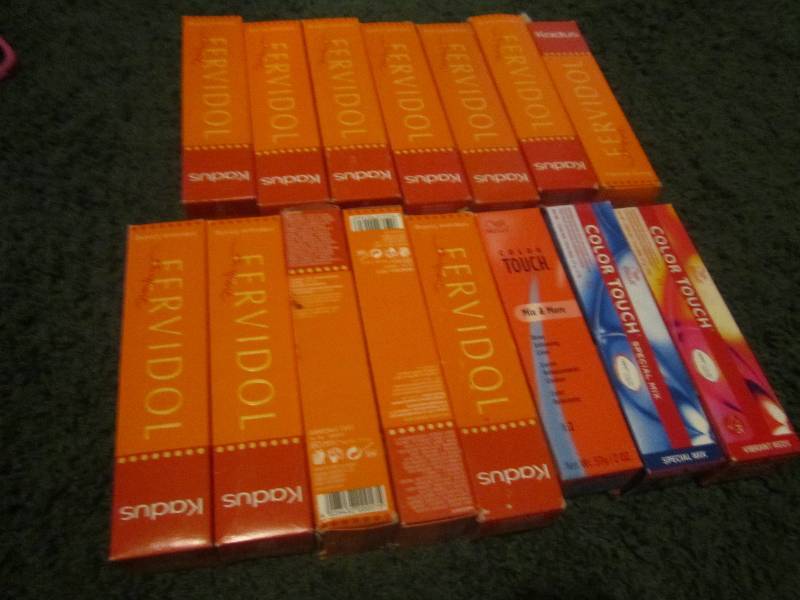 lot 240 image: 15 misc taning products...