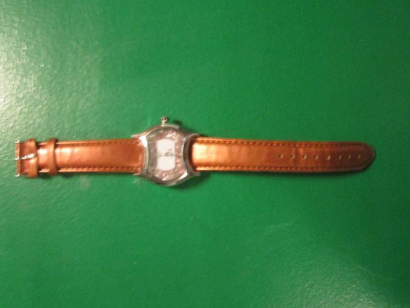 lot 252 image: nice new brown watch...
