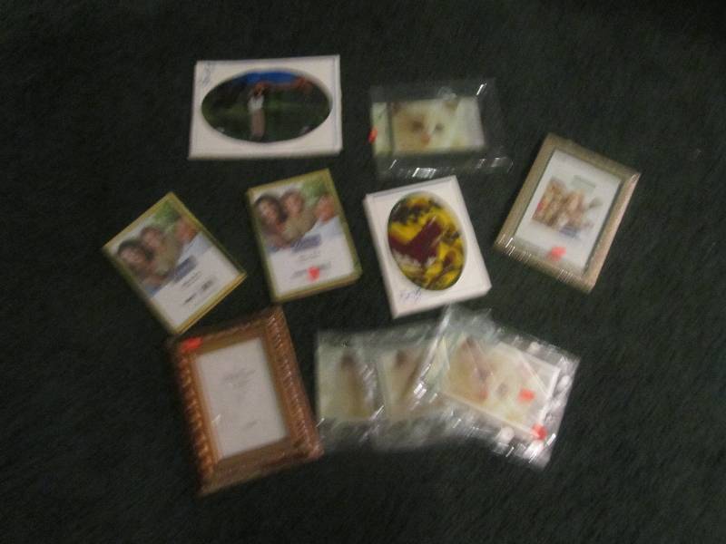 lot 274 image: mixed picture frames size 5x 7...