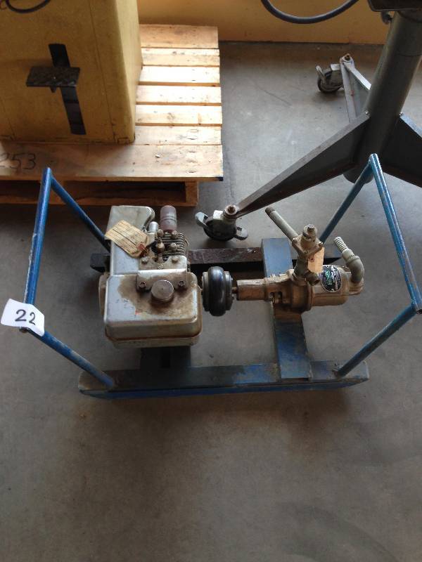 Motor and pump unit