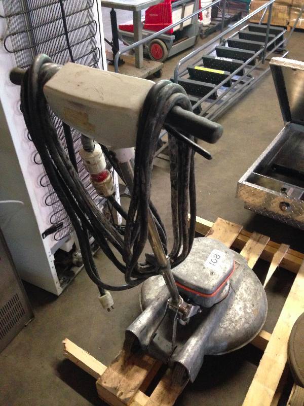 Multi-Clean floor scrubber