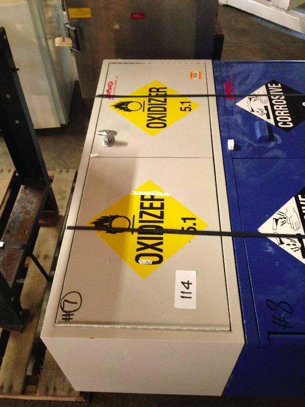 Corrosive  acid cabinet