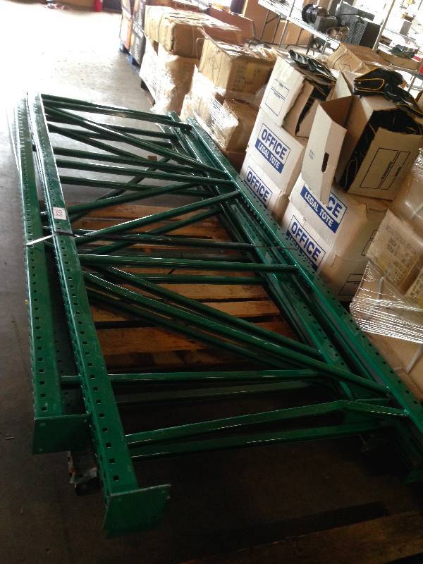 Pallet racking uprights
