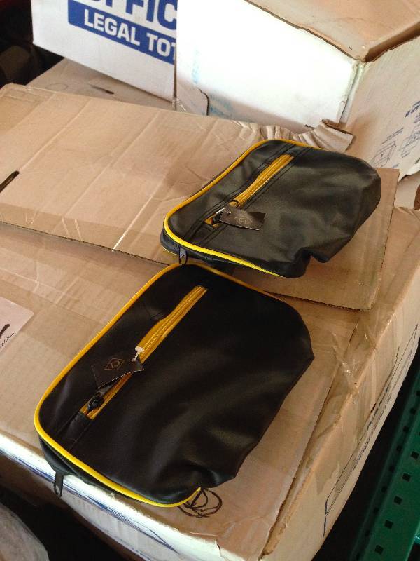 Lot of 100 black plastic  vinyl bags