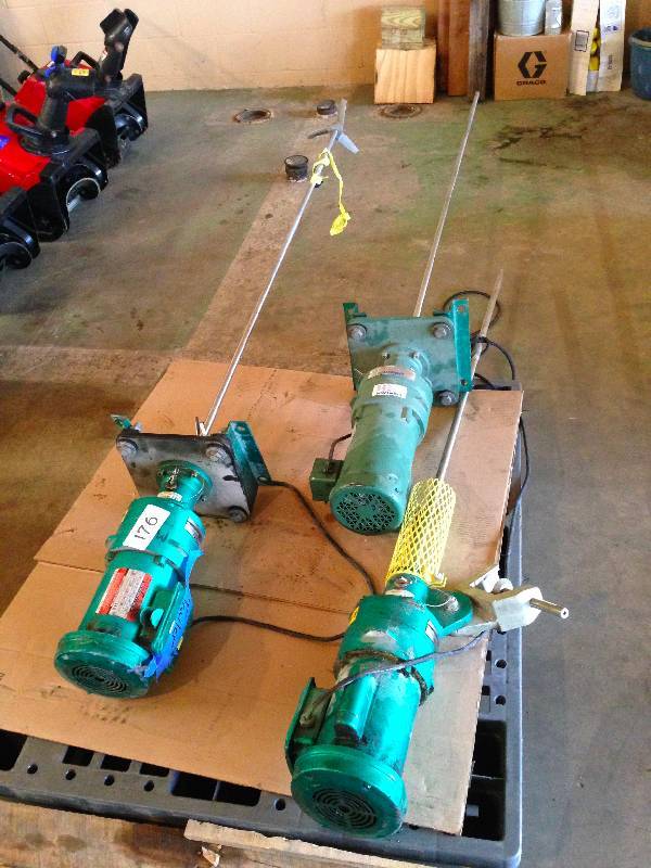 Lot of 3 Lightnin mixers