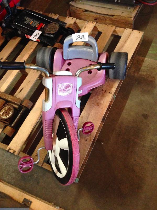 Kids trike