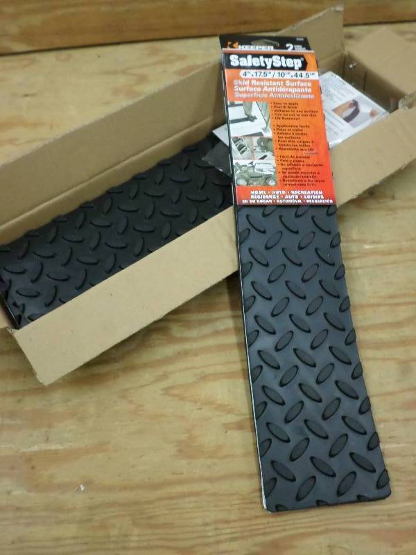 (4) New 2-Packs Of 4x17.5 Safety ...