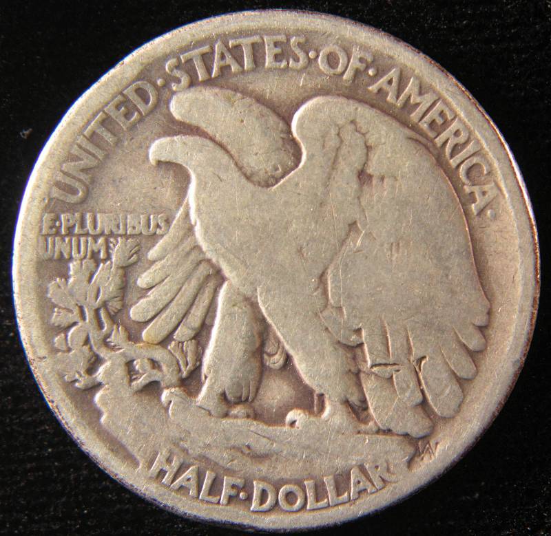 1918 WALKING LIBERTY SILVER HALF DOLLAR