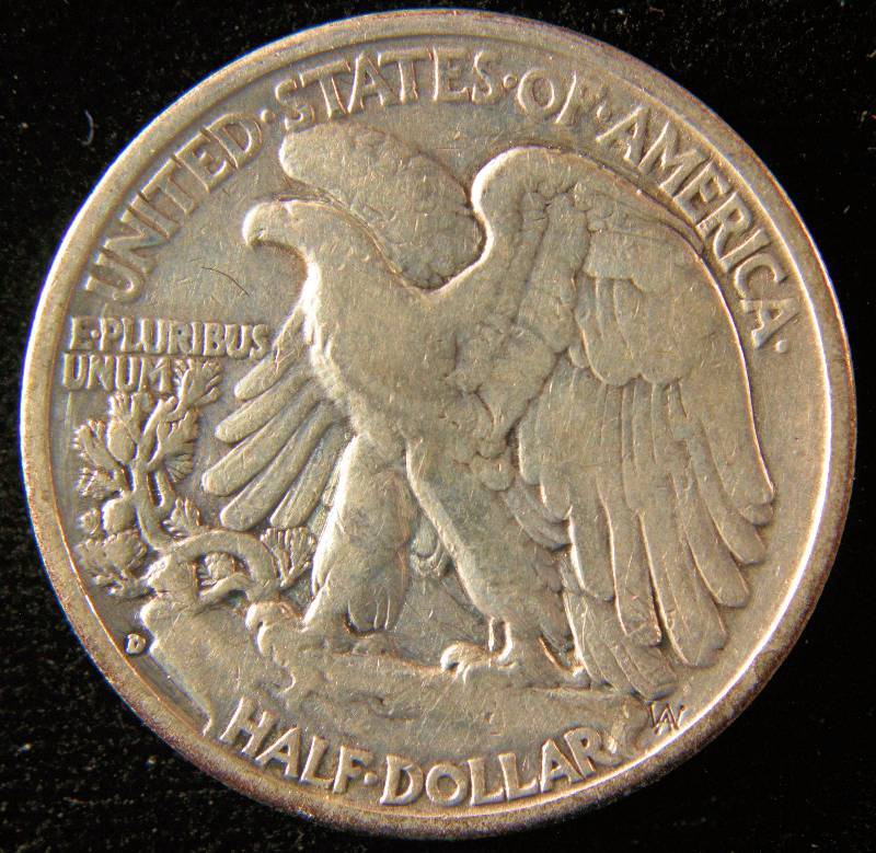 1935 D WALKING LIBERTY SILVER HALF FINE