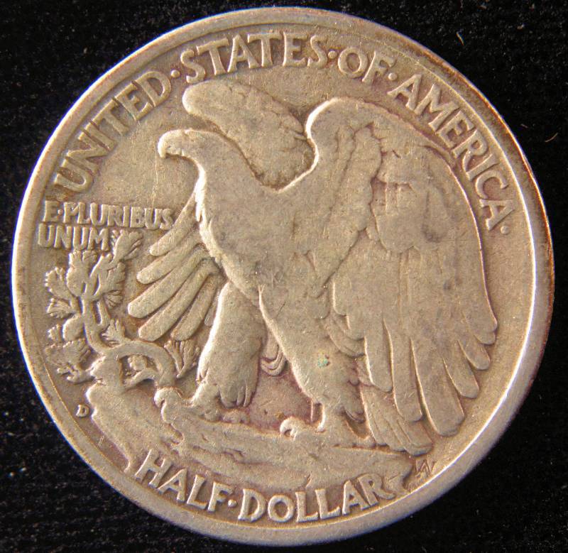 1942 D WALKING LIBERTY SILVER HALF FINE