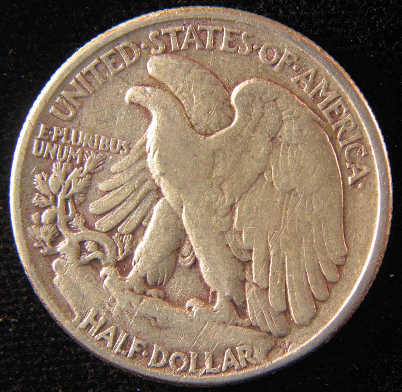 1944 WALKING LIBERTY SILVER HALF VF