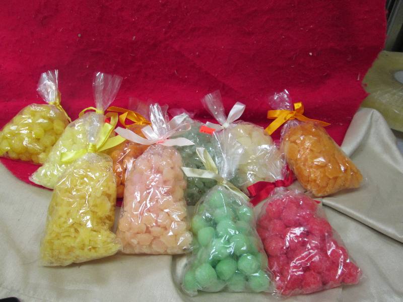 Qty 10 scented different shape...