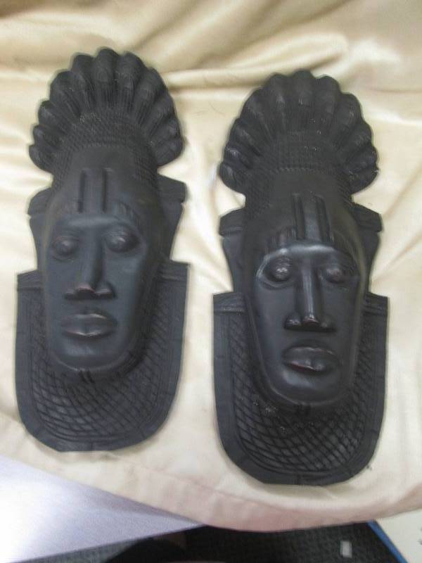 Qty 2 African tribal mask, realized...