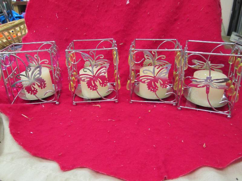 Qty 4 metal with different color ge...