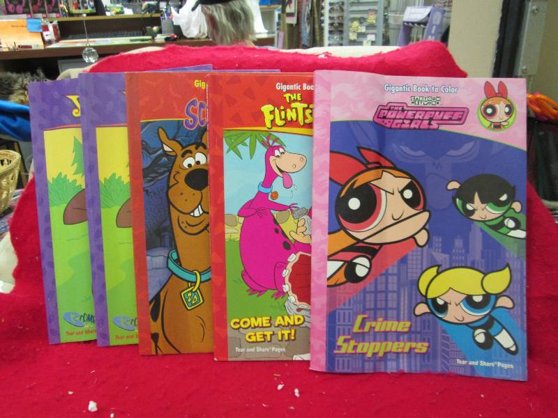 Qty 5 Gigantic book to color Yogi B...