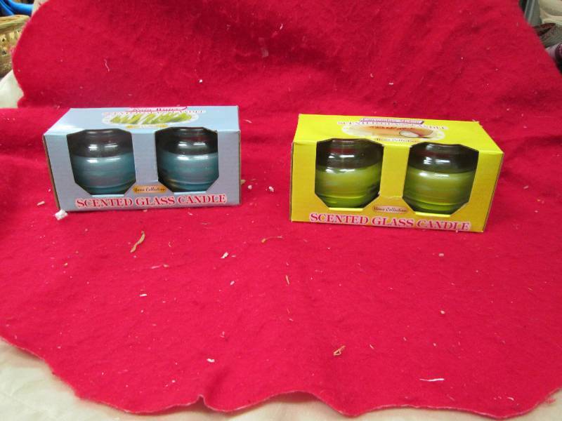 Qty 2 Home collection scented glass...