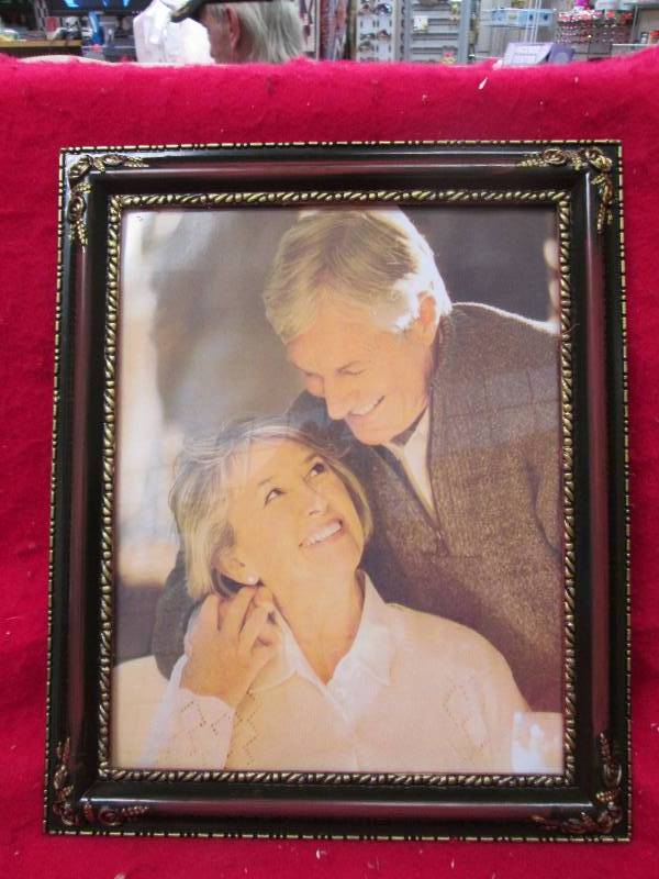 8x10 picture frame...