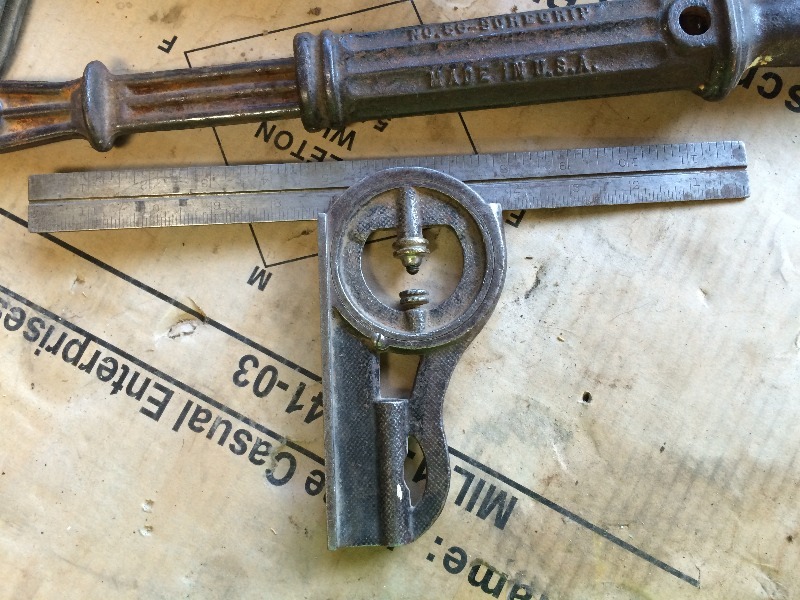 lot 33 image: Antique  Vintage assorted tools - lot of 3