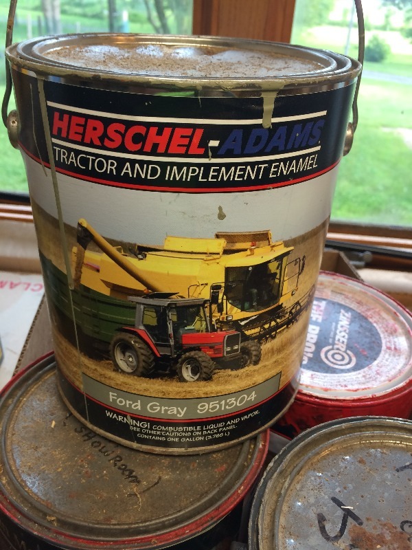 lot 39 image: Ford Tractor Paint - Lot of 4