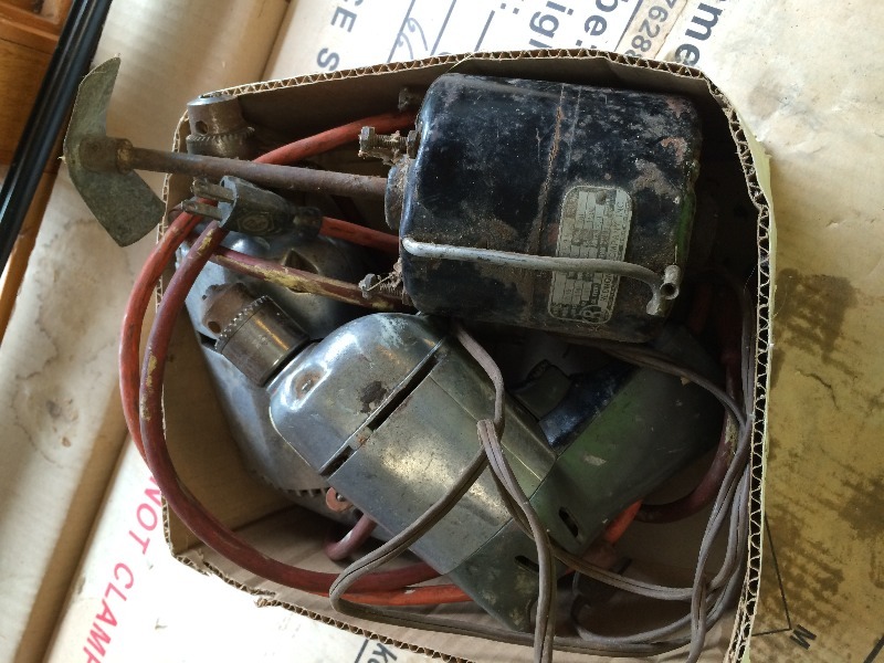 lot 69 image: Drill Motors - Lot of 2  Works  and 1 shade pole motor 115v
