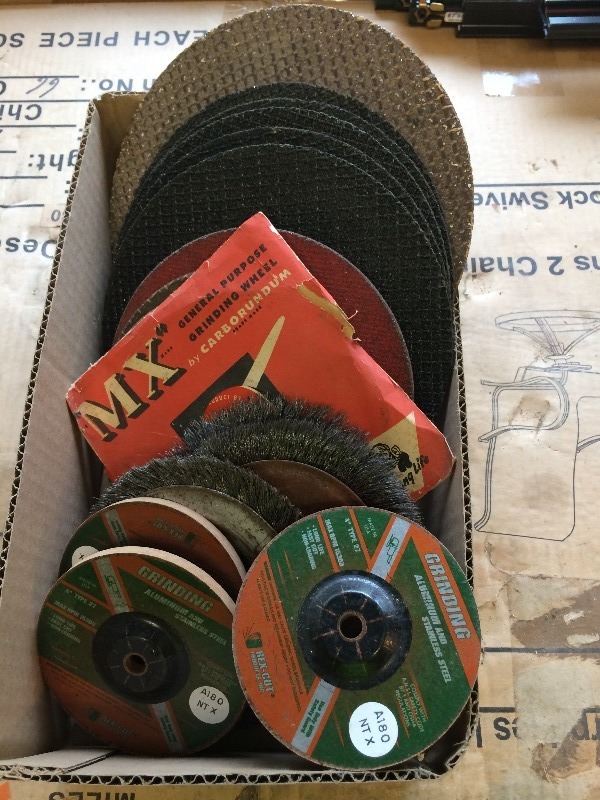 lot 118 image: Masonry  concrete blades  grinding wheels  - most are new. A great value. Buy them all at your price