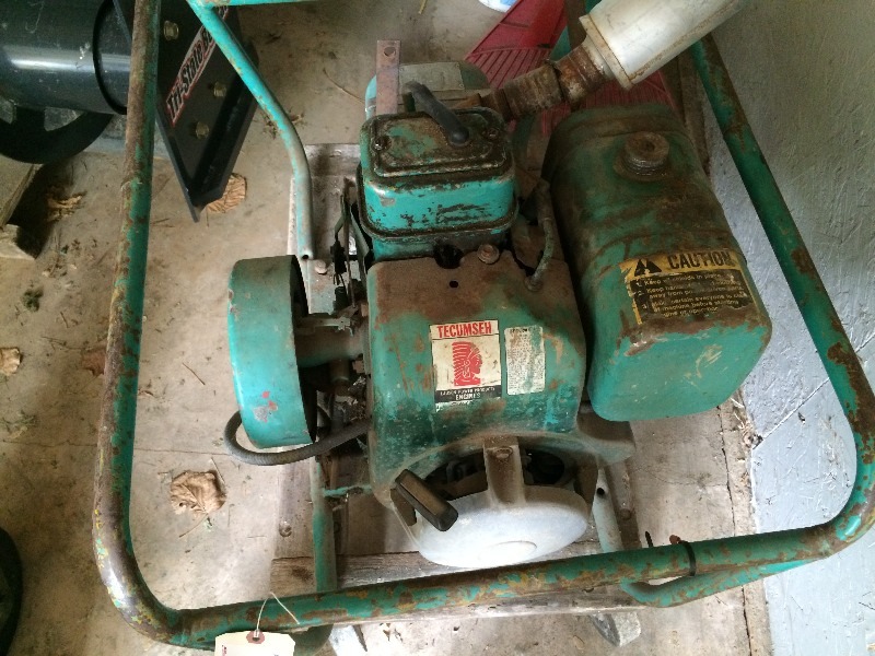 lot 6 image: Onan Generator  10240 volts  6 KW, Gasoline