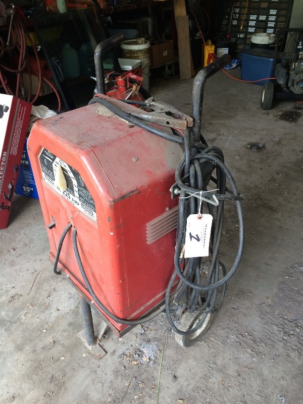 Arc Welder - Lincoln Electric - Lincwelder 225 amp AC-225-S works ...