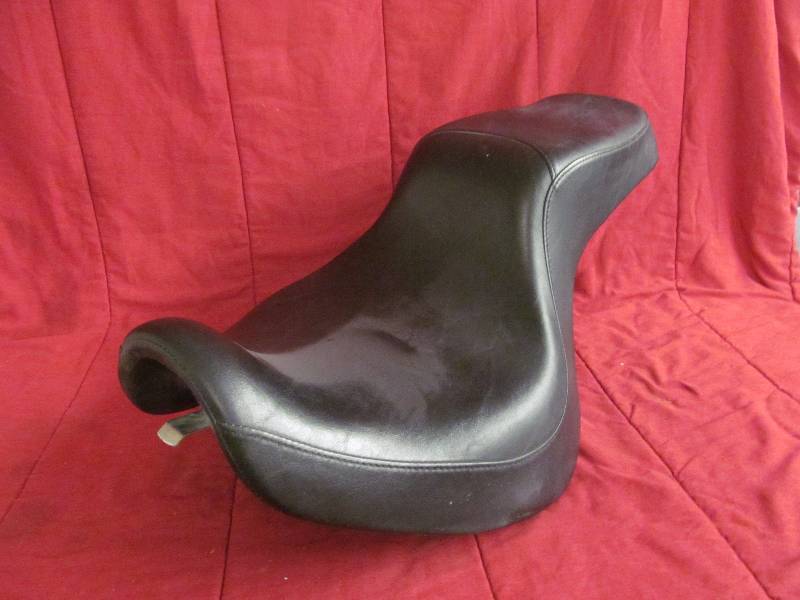 lot 41 image: Harley Davidson