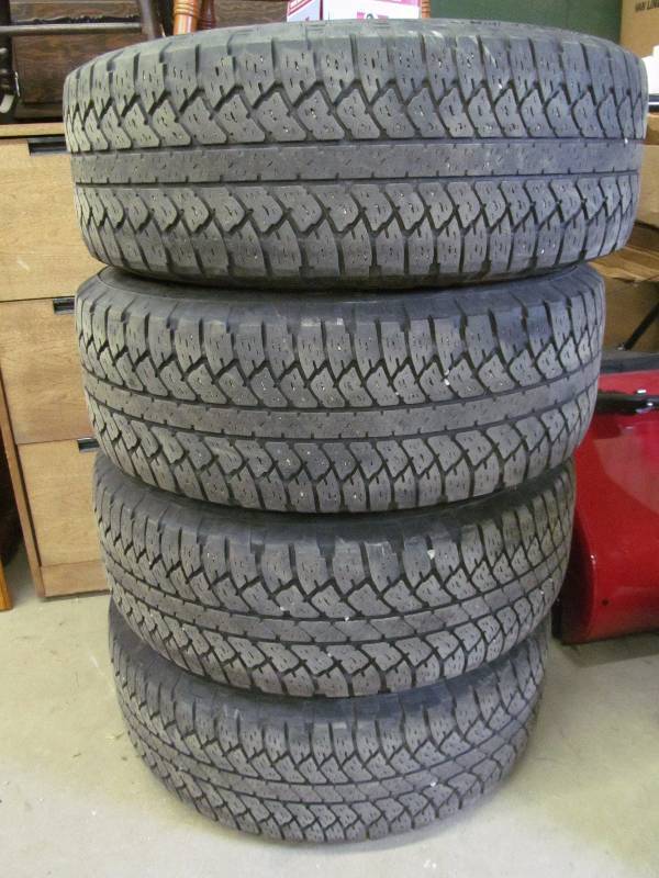 lot 42 image: Tires