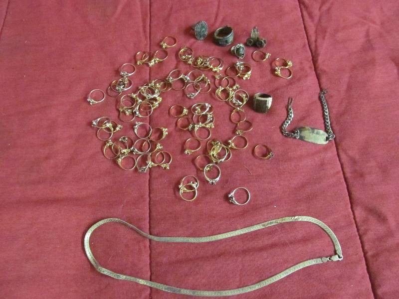 lot 86 image: Sterling Silver