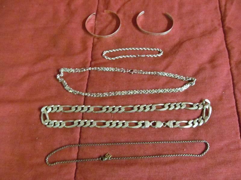 lot 88 image: Sterling Silver
