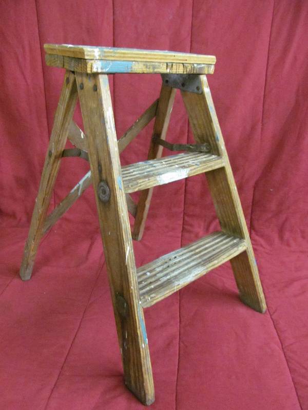 lot 181 image: Step Ladder