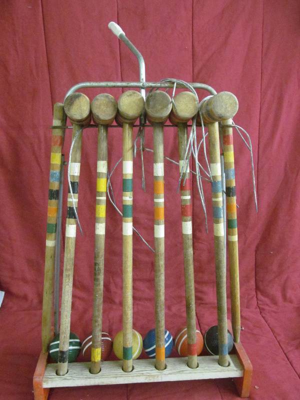 lot 192 image: Vintage Croquet Set