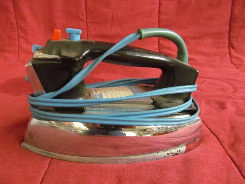 lot 220 image: Vintage Iron