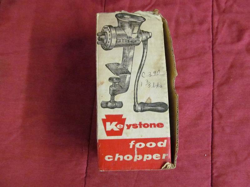 lot 221 image: Food Chopper