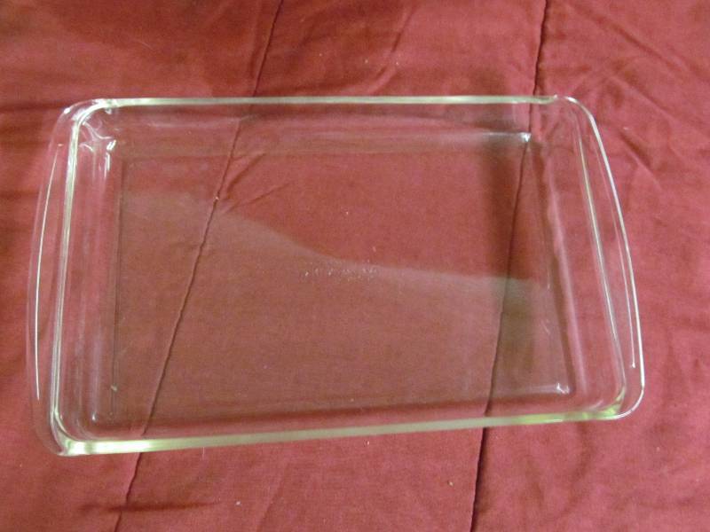 lot 236 image: Pyrex