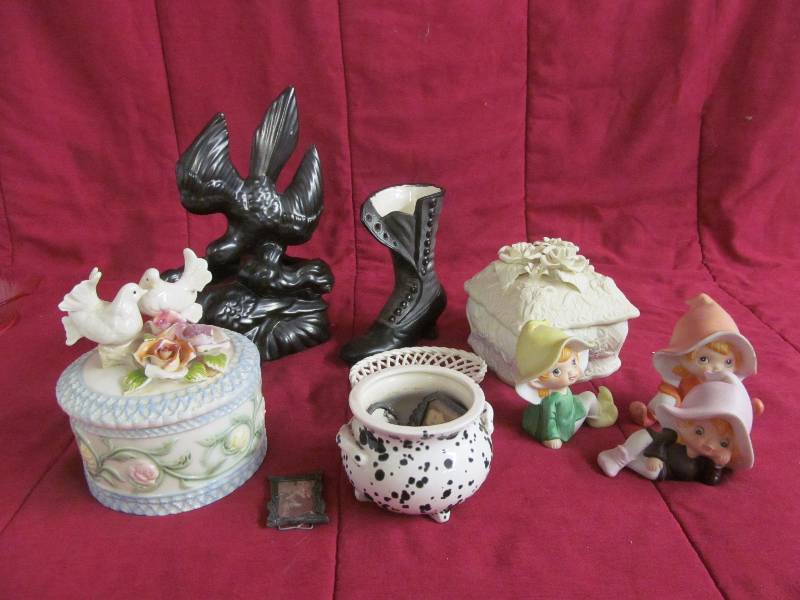 lot 258 image: Dcor