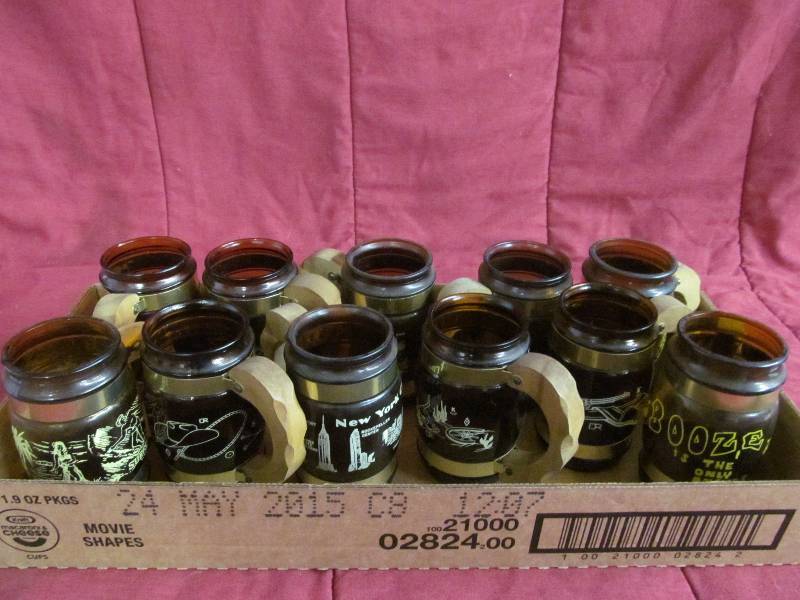 lot 259 image: Mugs