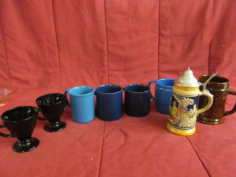 lot 262 image: Kitchen Supplies