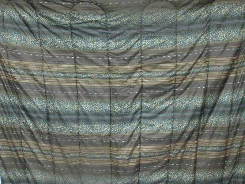 lot 60 image: Alcove Chelsea Stripe Comforter Set - Queen