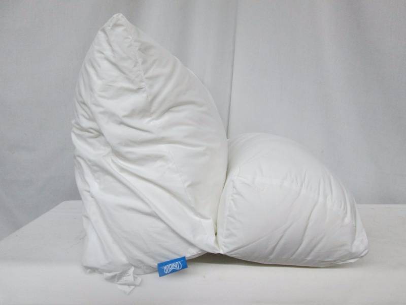 lot 66 image: Contour Flip Pillow