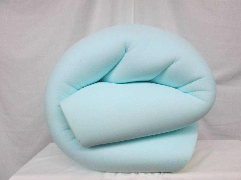 lot 58 image: McLeland Deisgn 4 Gel Memory Foam - King
