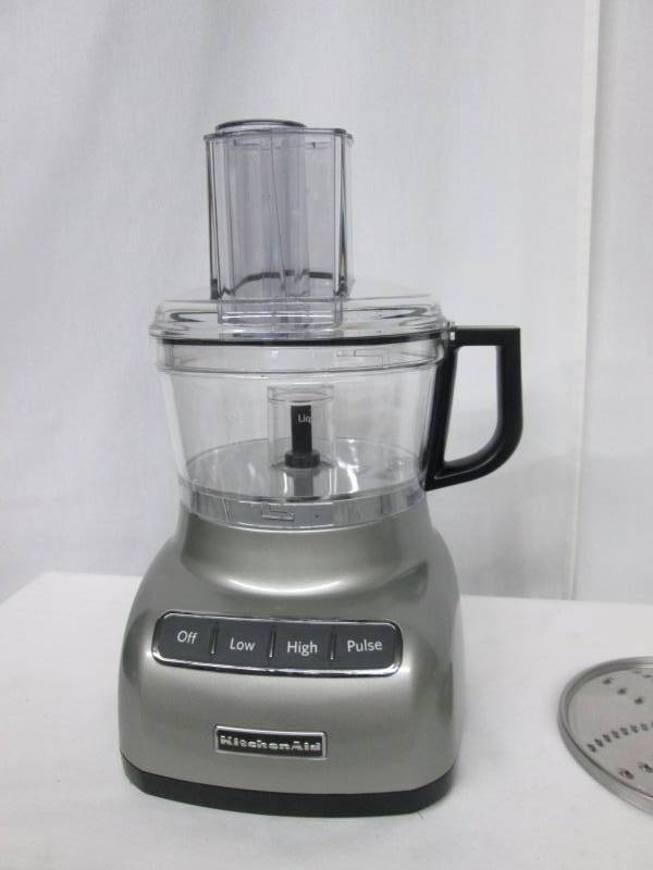 lot 77 image: KitchenAid 7-Cup Food Processor