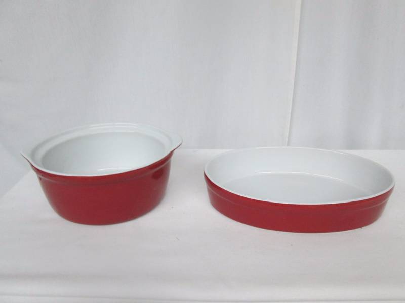 lot 93 image: 2-pc. Ceramic Ovenware