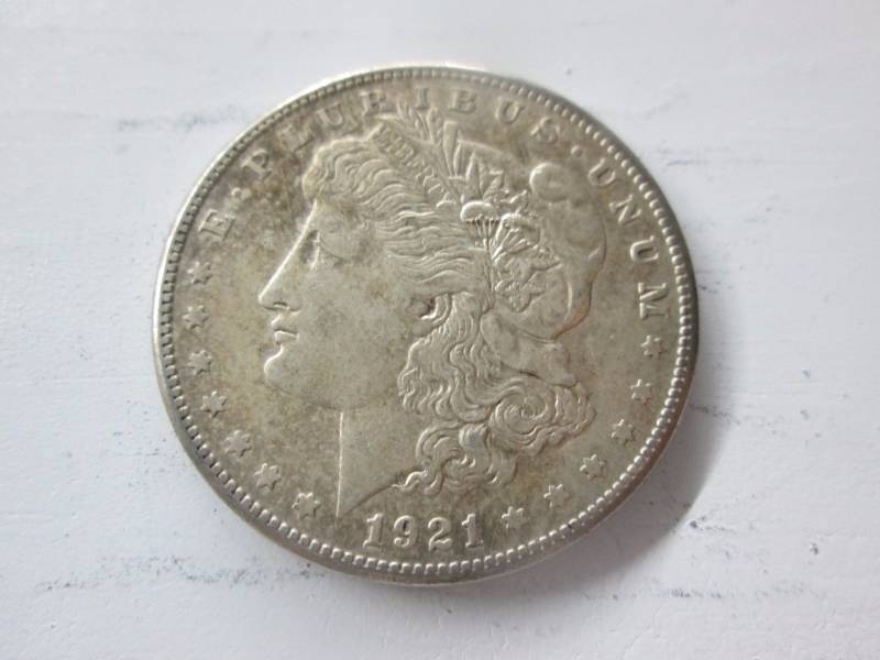 lot 37 image: 1921 Morgan Silver Dollar
