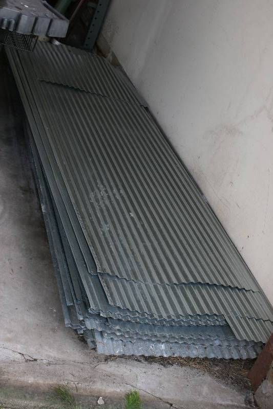 lot 251 image: Lot of (app. 50 ct) Corrugated Tin Metal Sheeting 96 x 28.