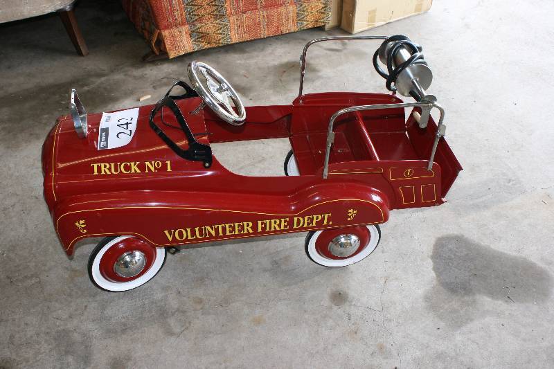 Vintage Truck No. 1 Volunteer Fire Dept. Kid's Pedal Car w/Reel Hose ...